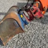 4-20-2.webp Mini-pelles